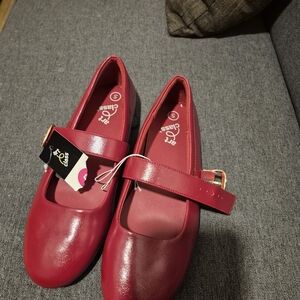 art class Red Girls' Mary Jane Dress Shoes with Buckle